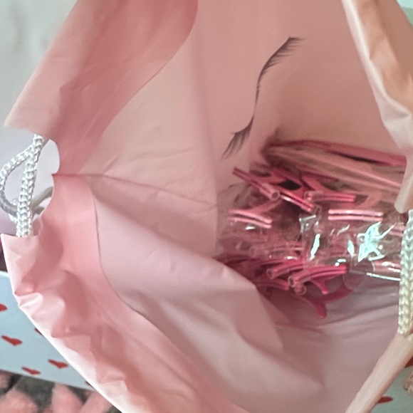 False Eyelash Bundle - Picture 7 of 7